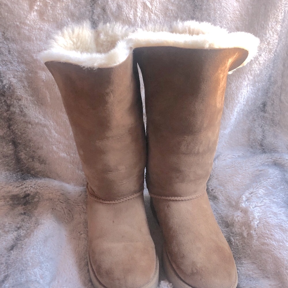 CLASSIC WATER RESISTANT TALL BOOT